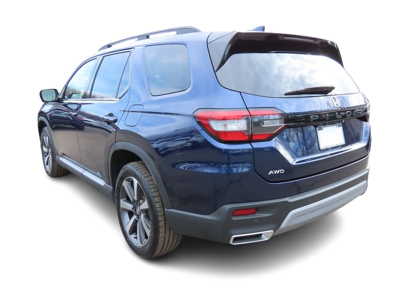 Thumbnail: 2023 Honda Pilot - 4