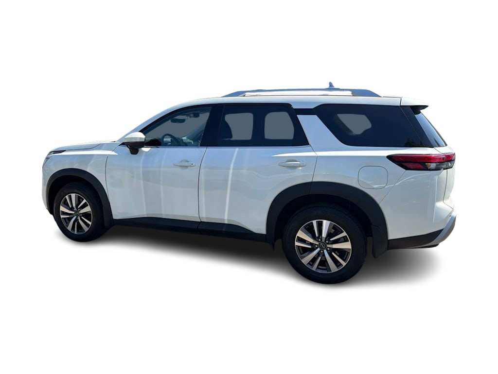 Thumbnail: 2024 Nissan Pathfinder - 3