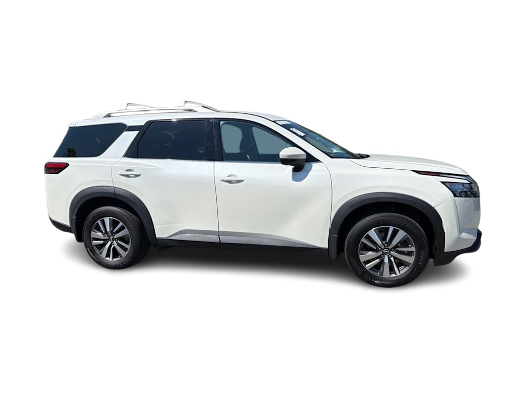 Thumbnail: 2024 Nissan Pathfinder - 18