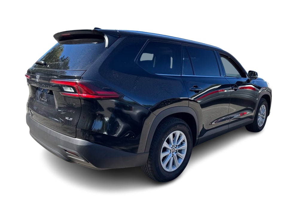 Thumbnail: 2026 Toyota Grand Highlander - 16
