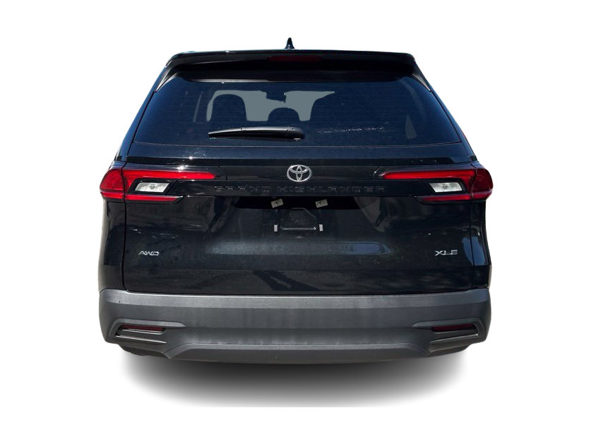 Thumbnail: 2026 Toyota Grand Highlander - 12