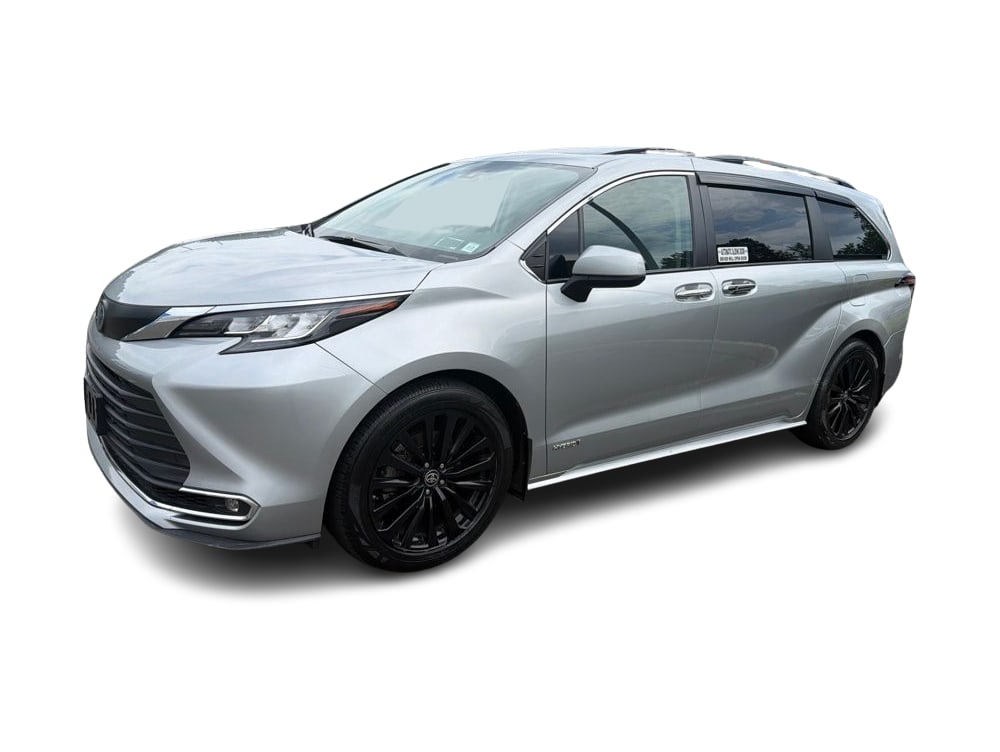 Thumbnail: 2021 Toyota Sienna - 9