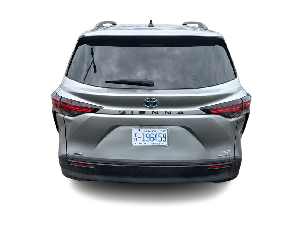 Thumbnail: 2021 Toyota Sienna - 4