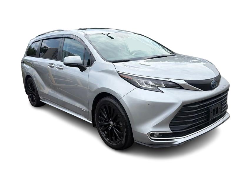 Thumbnail: 2021 Toyota Sienna - 16
