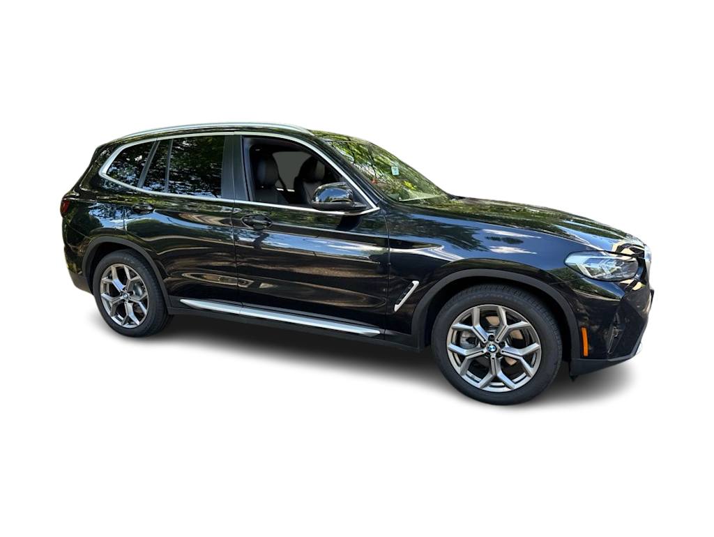 Thumbnail: 2022 BMW X3 - 17