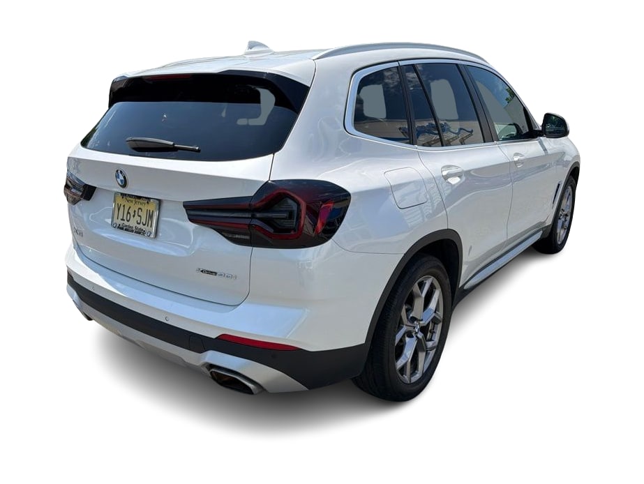 Thumbnail: 2024 BMW X3 - 21