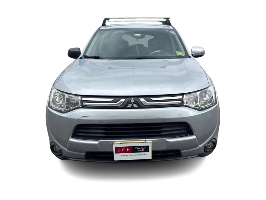 Thumbnail: 2014 Mitsubishi Outlander - 11