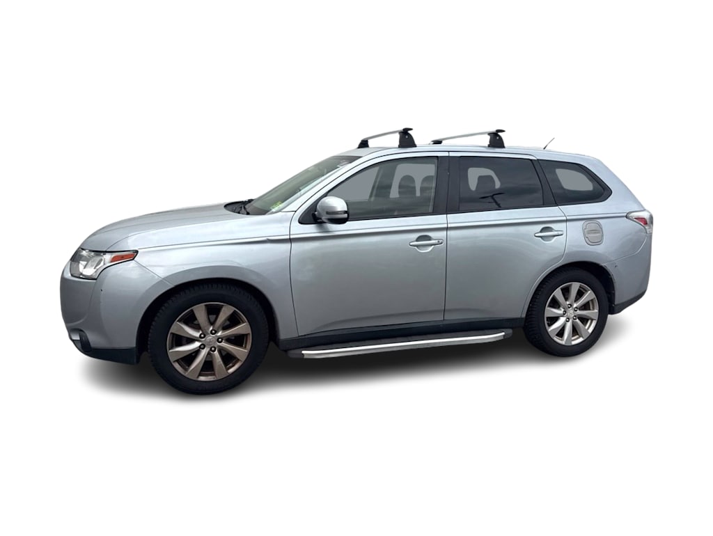 Thumbnail: 2014 Mitsubishi Outlander - 6