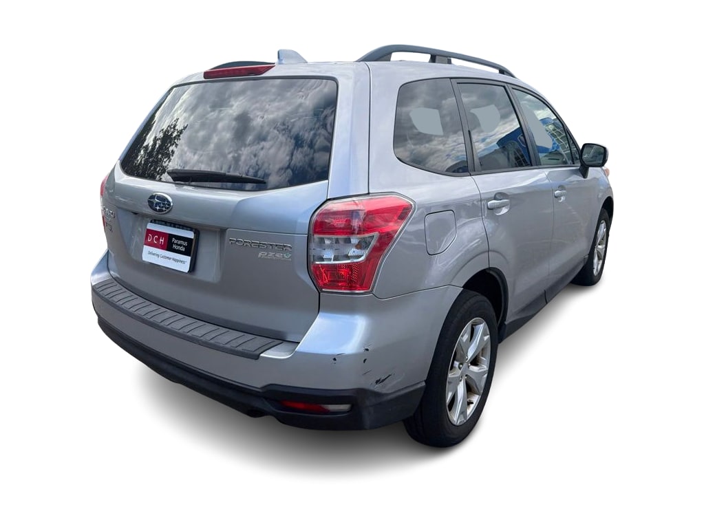 Thumbnail: 2016 Subaru Forester - 14