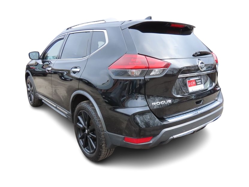 Thumbnail: 2018 Nissan Rogue - 4