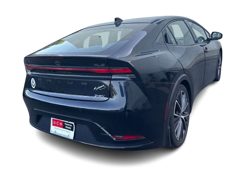 Thumbnail: 2024 Toyota Prius - 15