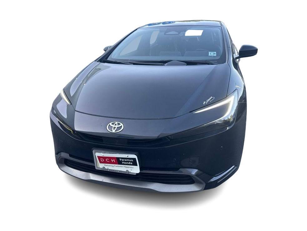 Thumbnail: 2024 Toyota Prius - 6