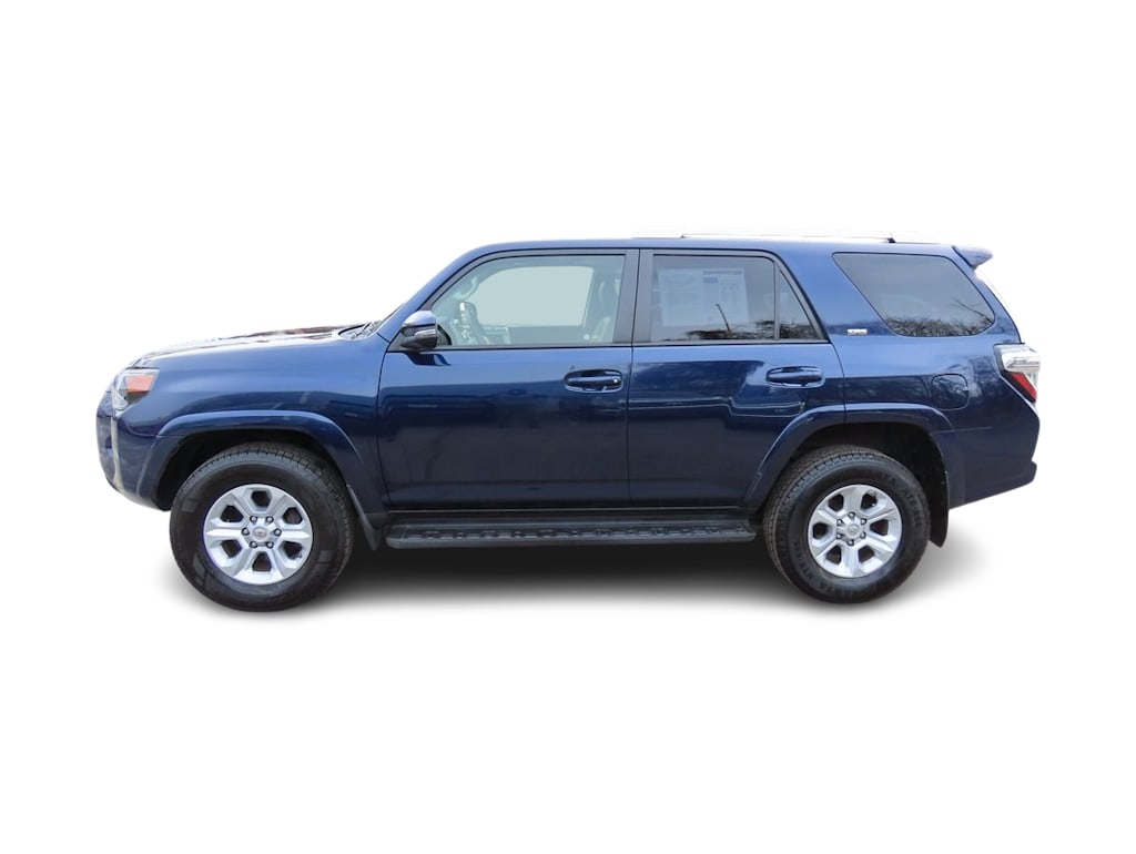 2018 Toyota 4Runner SR5 3