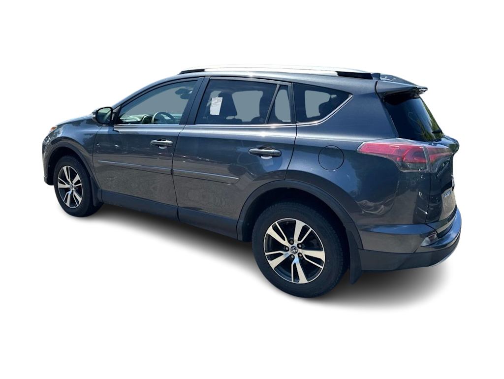 Thumbnail: 2018 Toyota RAV4 - 30