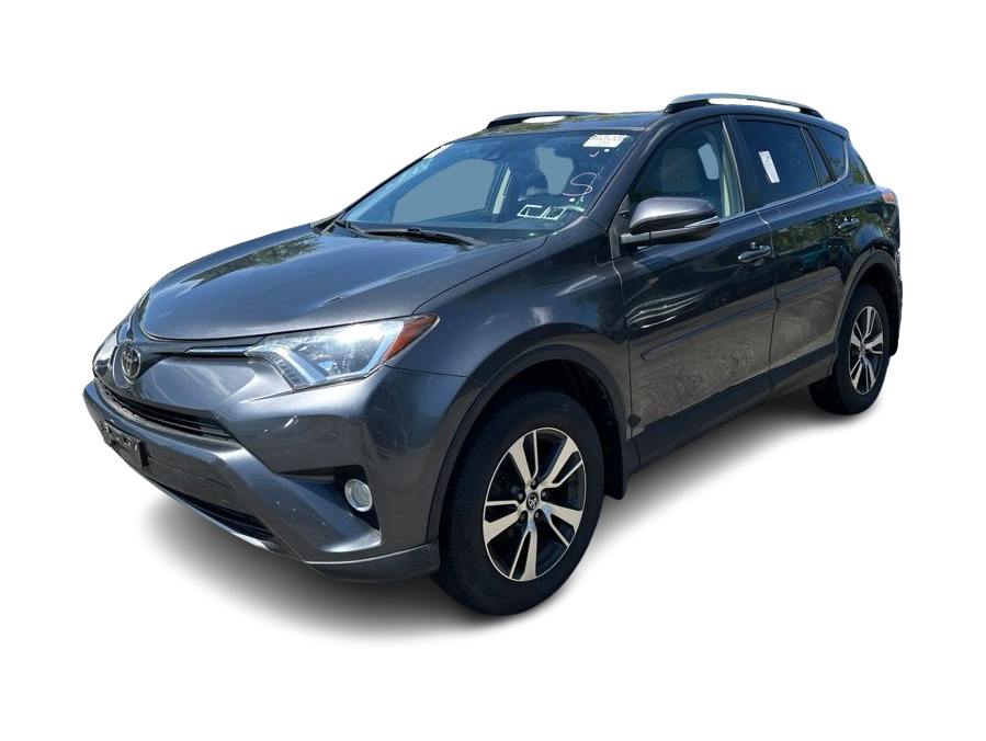Thumbnail: 2018 Toyota RAV4 - 11