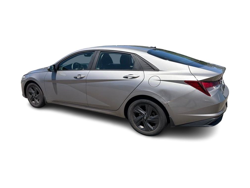 Thumbnail: 2022 Hyundai Elantra - 14