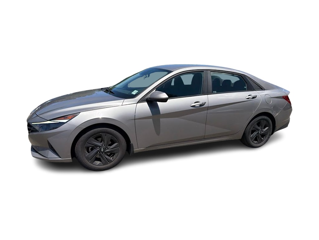 Thumbnail: 2022 Hyundai Elantra - 10