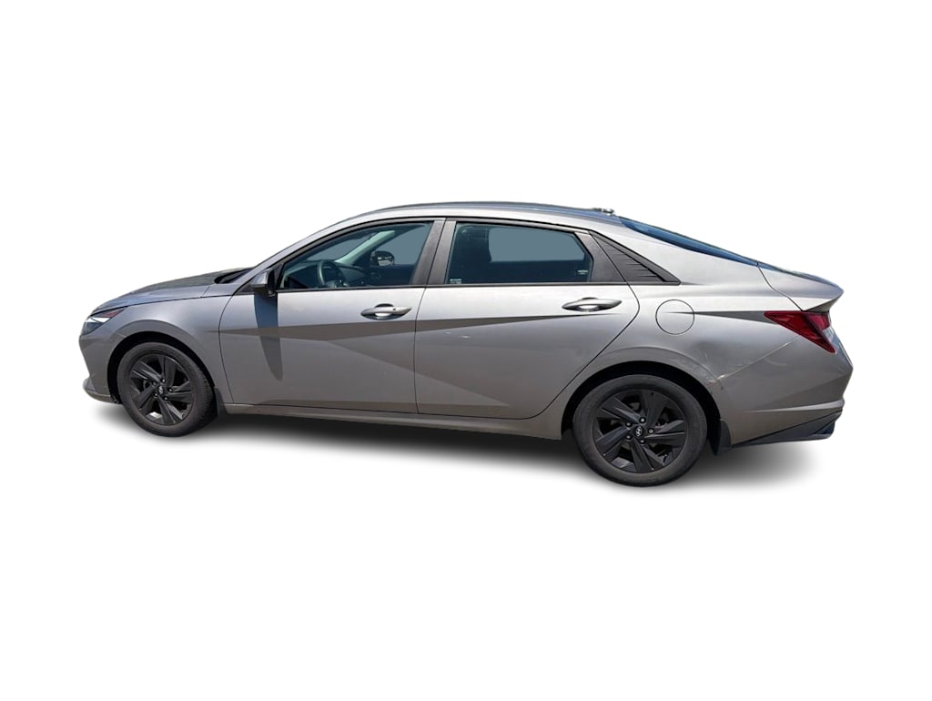 Thumbnail: 2022 Hyundai Elantra - 13
