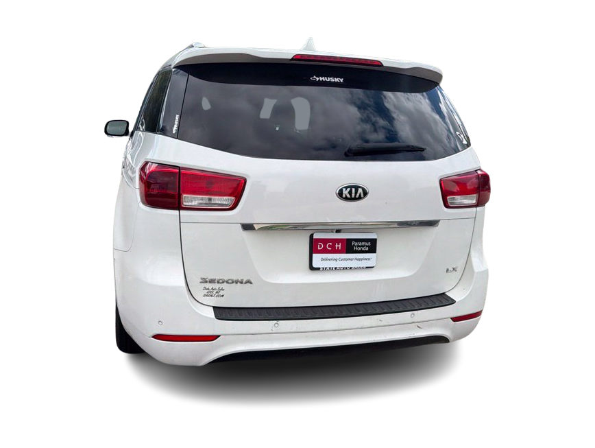 Thumbnail: 2017 Kia Sedona - 4