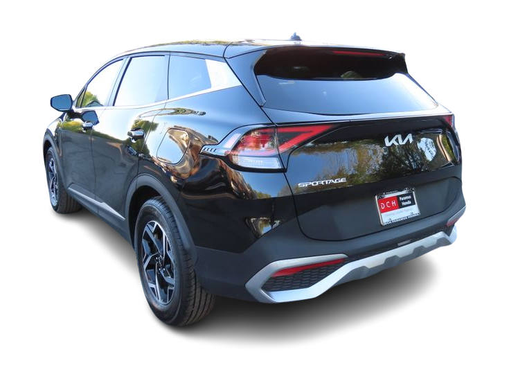 Thumbnail: 2025 Kia Sportage - 4