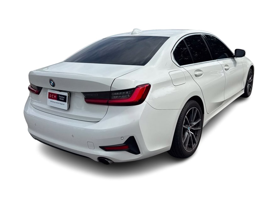 Thumbnail: 2019 BMW 3 Series - 24