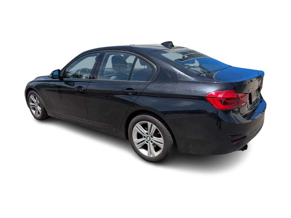 Thumbnail: 2016 BMW 3 Series - 3