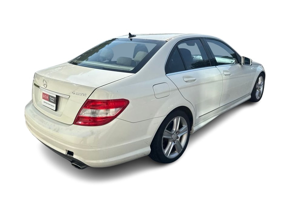 Thumbnail: 2011 Mercedes-Benz C-Class - 13