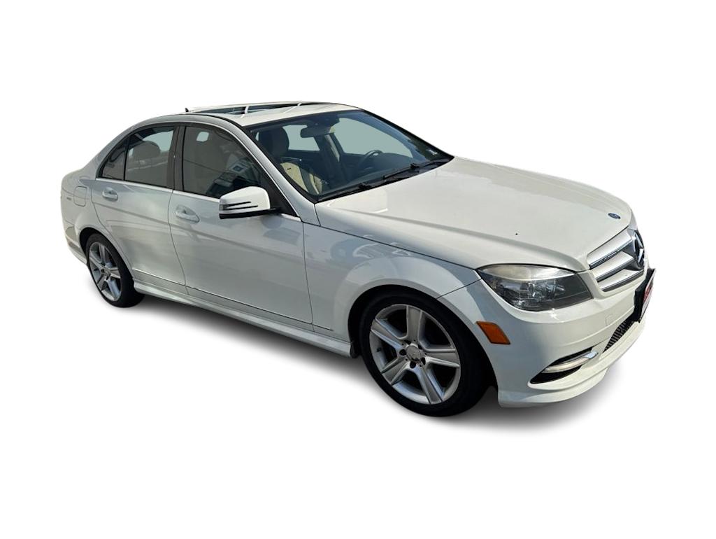 Thumbnail: 2011 Mercedes-Benz C-Class - 10