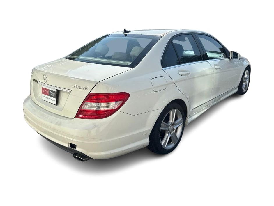 Thumbnail: 2011 Mercedes-Benz C-Class - 14