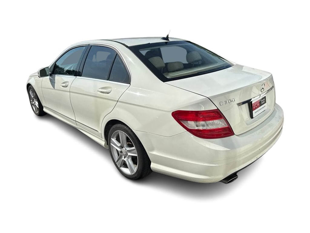 Thumbnail: 2011 Mercedes-Benz C-Class - 3