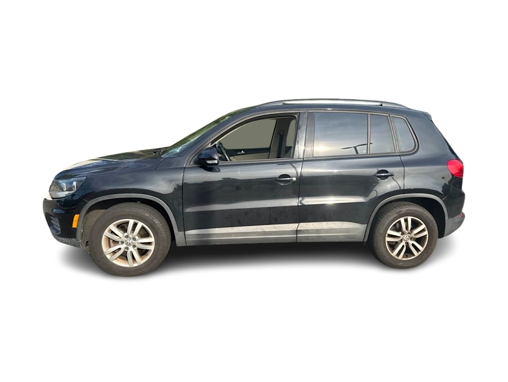 Thumbnail: 2017 Volkswagen Tiguan - 11