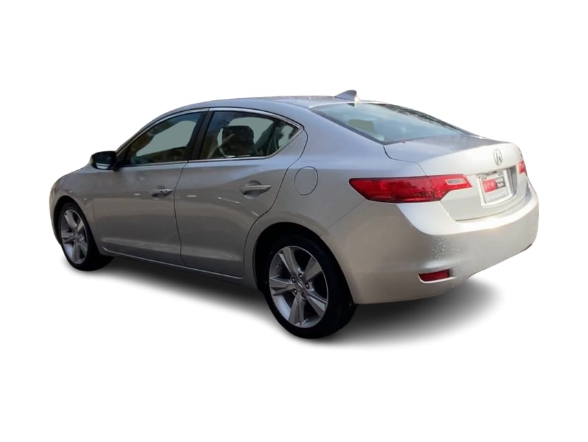 Thumbnail: 2013 Acura ILX - 25