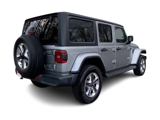 2018 Jeep Wrangler Unlimited Sahara 18