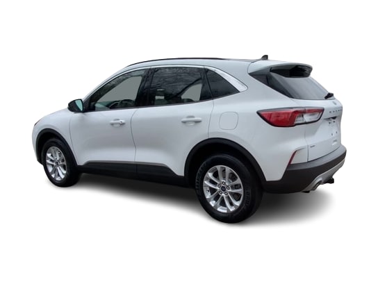 2020 Ford Escape SE 17