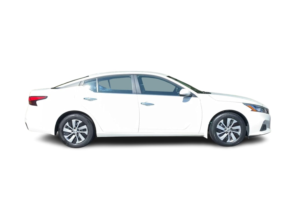 Thumbnail: 2019 Nissan Altima - 25