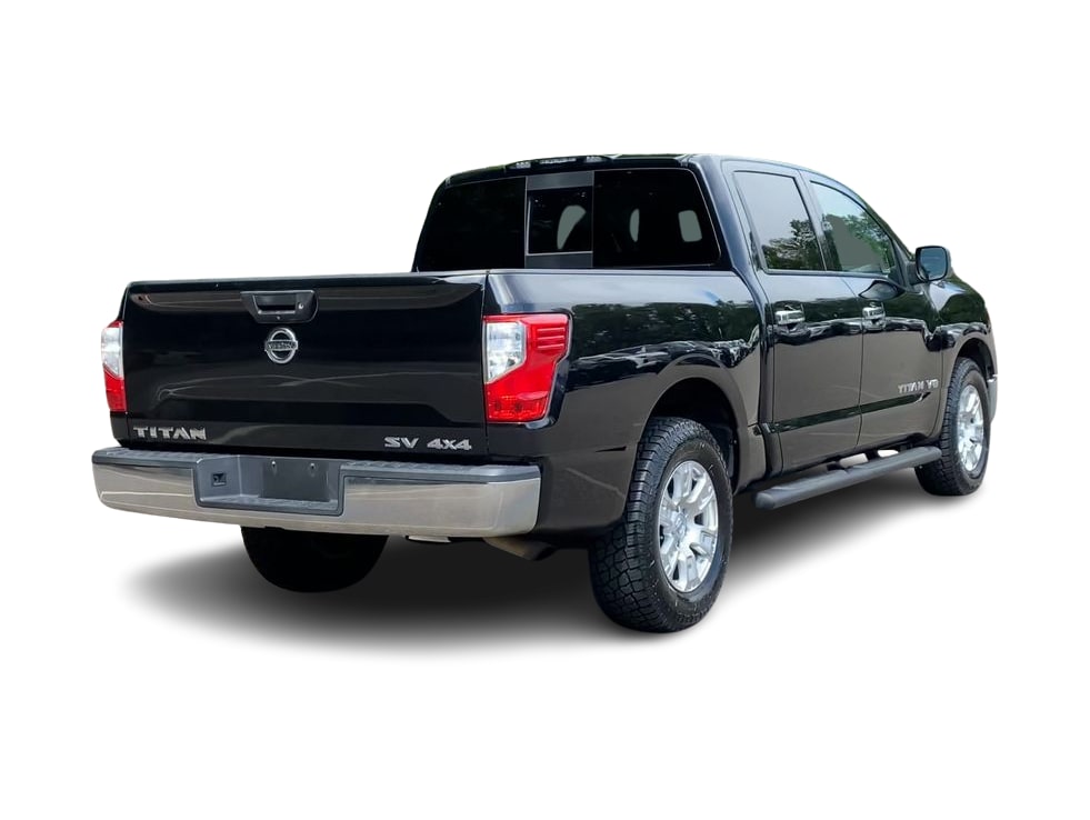 Thumbnail: 2018 Nissan Titan - 23