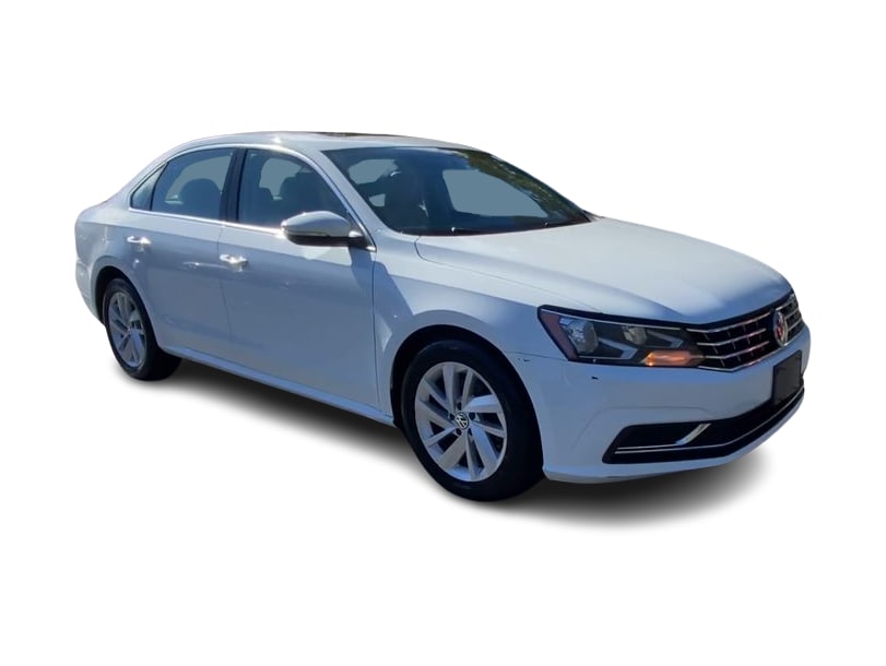 Thumbnail: 2018 Volkswagen Passat - 4