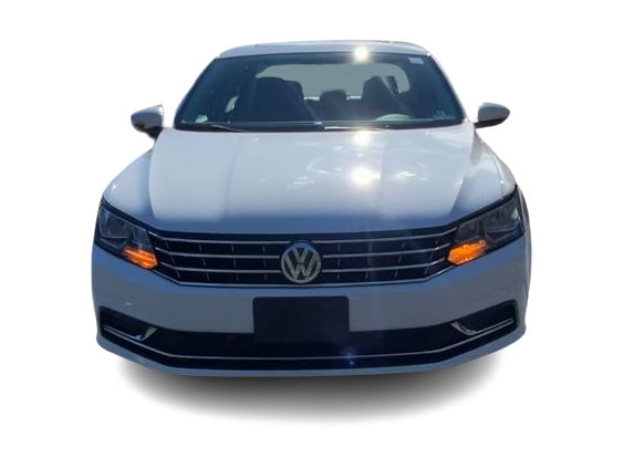 Thumbnail: 2018 Volkswagen Passat - 5