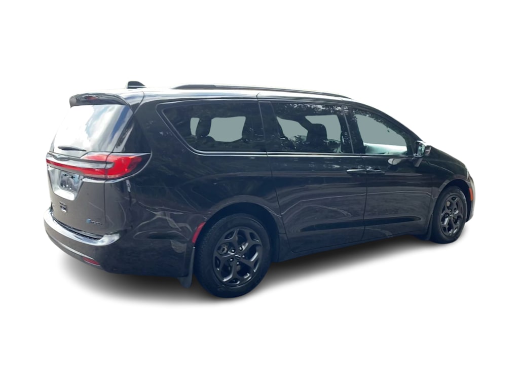 Thumbnail: 2021 Chrysler Pacifica - 23