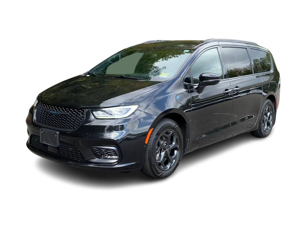 Thumbnail: 2021 Chrysler Pacifica - 21