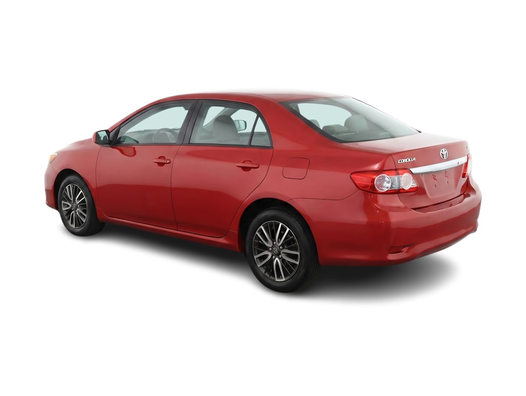 Thumbnail: 2013 Toyota Corolla - 3