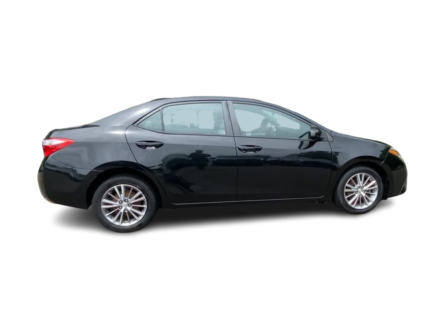 Thumbnail: 2015 Toyota Corolla - 17