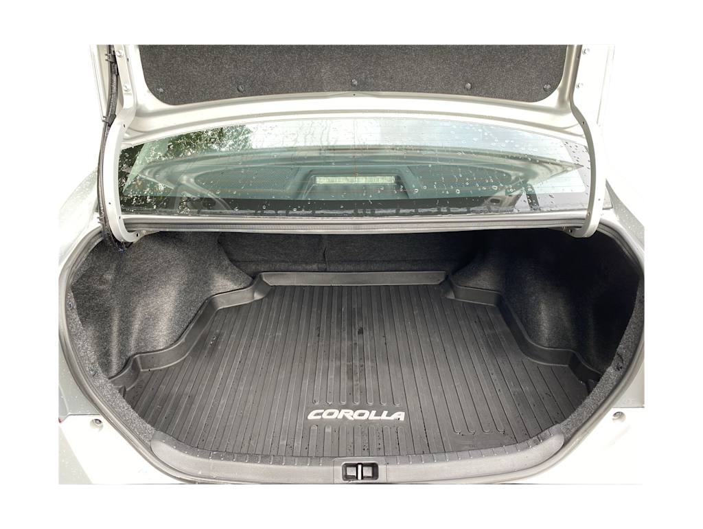 Thumbnail: 2018 Toyota Corolla - 17