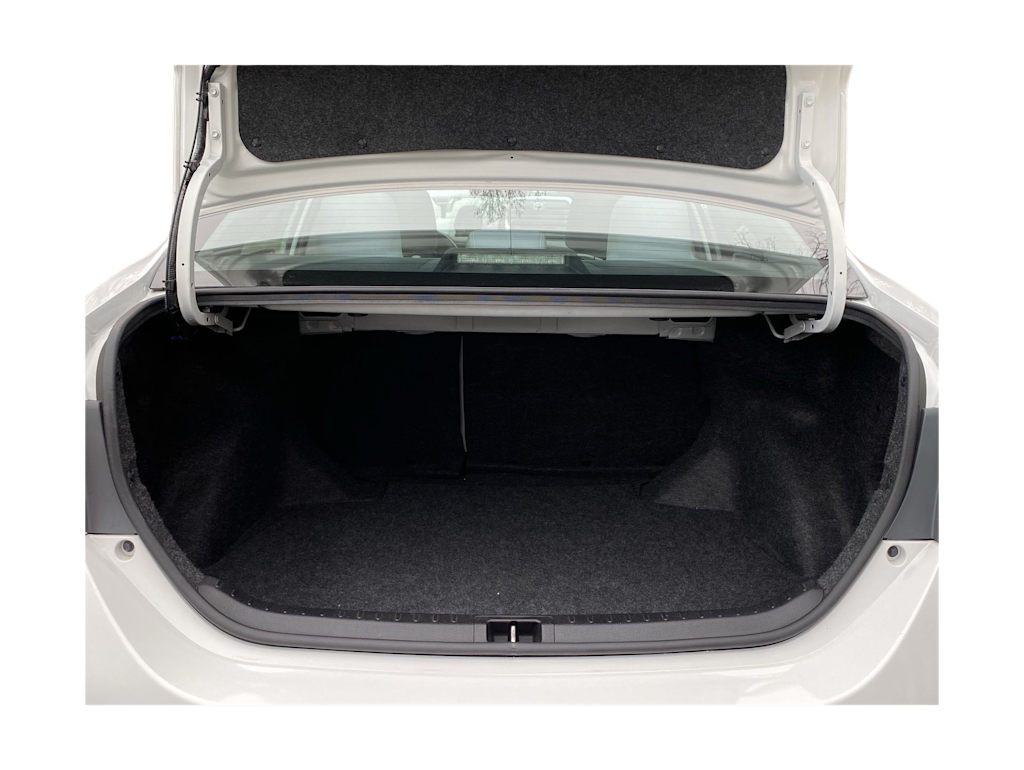 Thumbnail: 2015 Toyota Corolla - 16