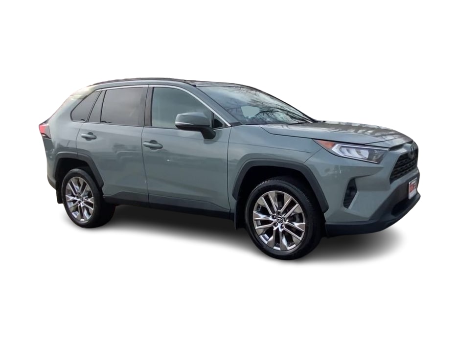 Thumbnail: 2021 Toyota RAV4 - 18