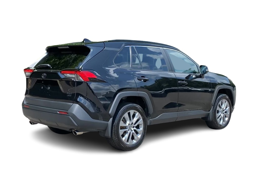 Thumbnail: 2024 Toyota RAV4 - 24