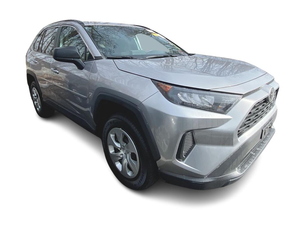 2021 Toyota RAV4 LE 9