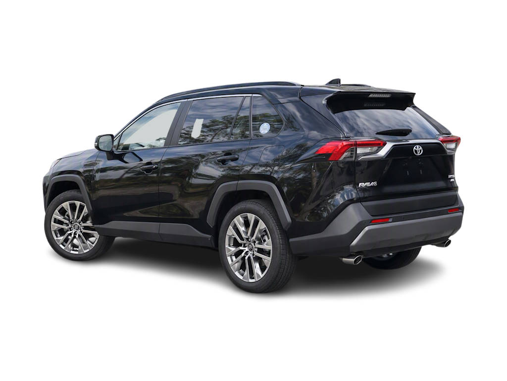 Thumbnail: 2019 Toyota RAV4 - 3