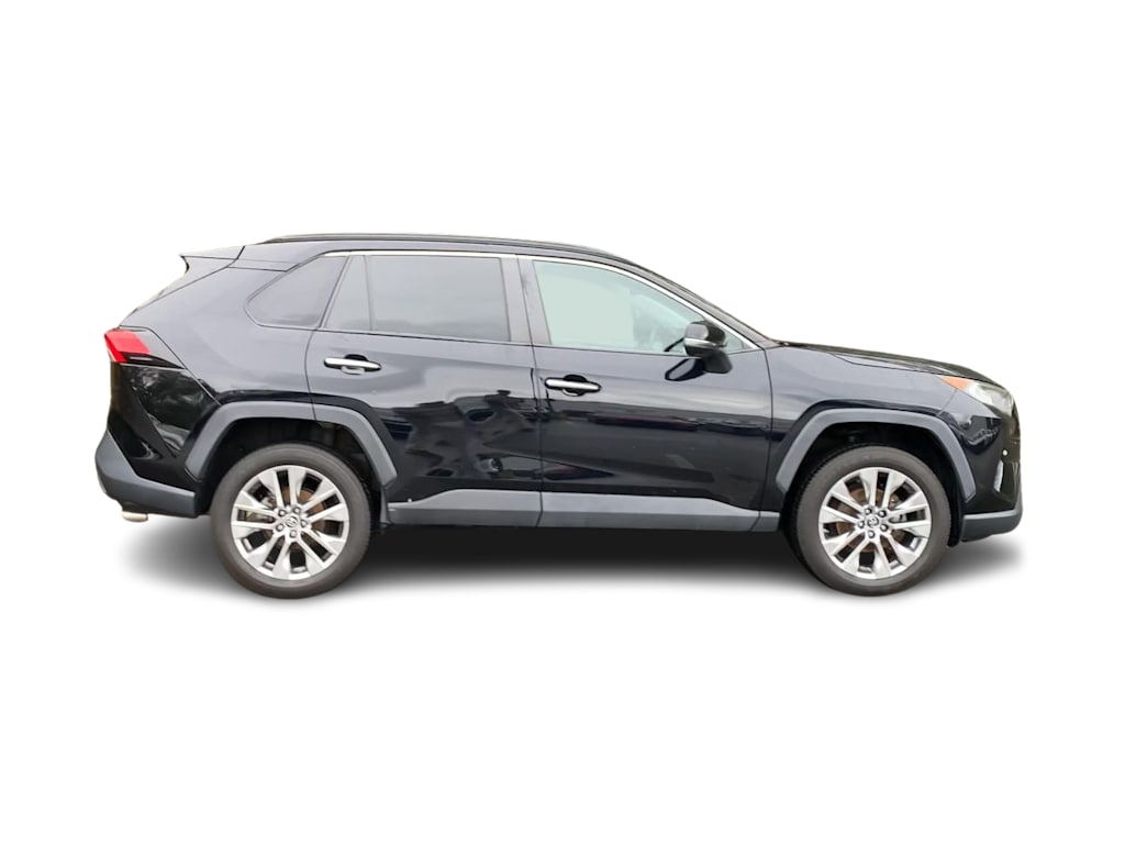 Thumbnail: 2019 Toyota RAV4 - 25