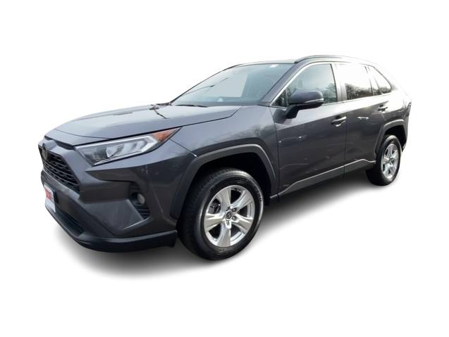 2021 Toyota RAV4 XLE 19